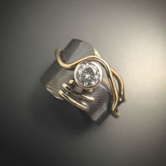 Louisa - Vintage Wave Rhinestone Statement Ring 